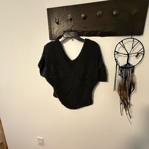 Forever 21 Black V-Neck Sweater